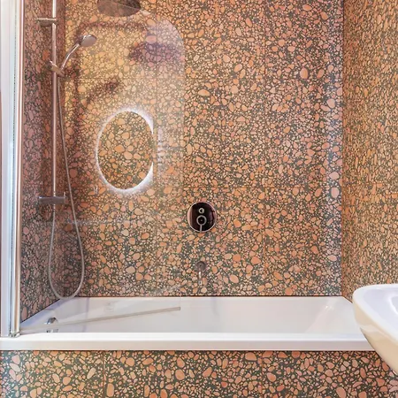 Bilocale Design Con Terrazza - De Angeli Appartamento
