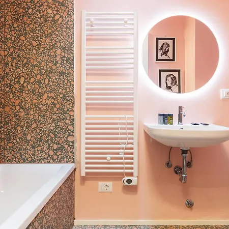 Appartamento Bilocale Design Con Terrazza - De Angeli *